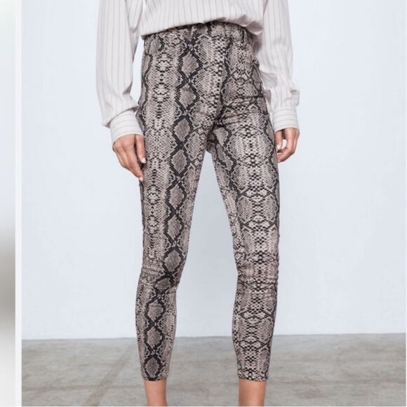 Zara High Rise Snakeskin Print Skinny Jeans - Picture 1 of 6